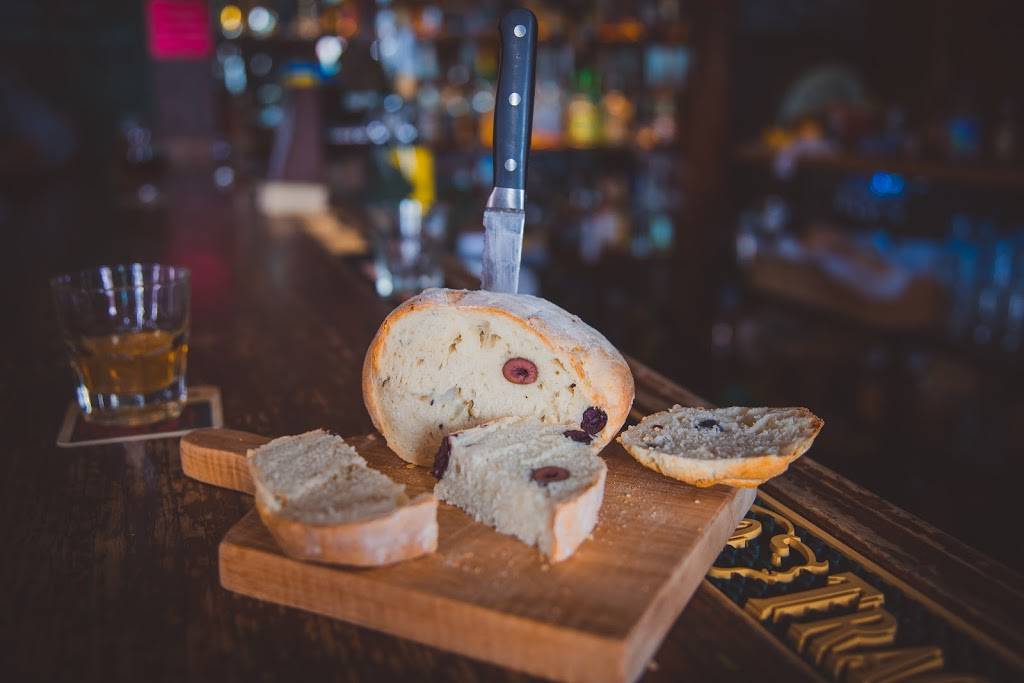 Patricks Irish Pub | restaurant | 909 8th Ave, Greeley, CO 80631, USA | 9703014683 OR +1 970-301-4683