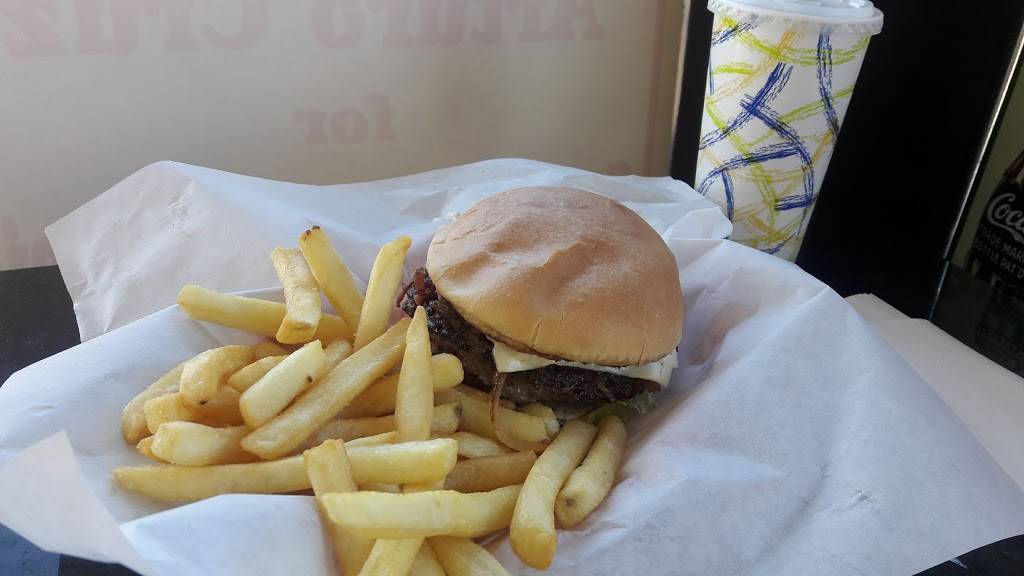 Phila Burger Station | meal takeaway | 1100 23rd St, Richmond, CA 94804, USA | 5102341445 OR +1 510-234-1445