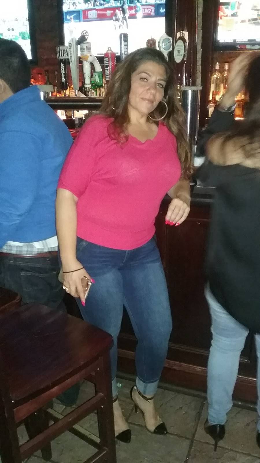 Local Bar & Grill | restaurant | 3924 Bell Blvd, Bayside, NY 11361, USA | 7182254522 OR +1 718-225-4522