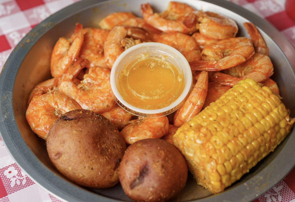 Lil Animals Seafood & More! | restaurant | 7828 Line Ave, Shreveport, LA 71106, USA | 3186708786 OR +1 318-670-8786