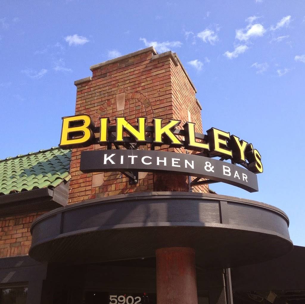 Binkleys | restaurant | 5902 N College Ave, Indianapolis, IN 46220, USA | 3177228888 OR +1 317-722-8888