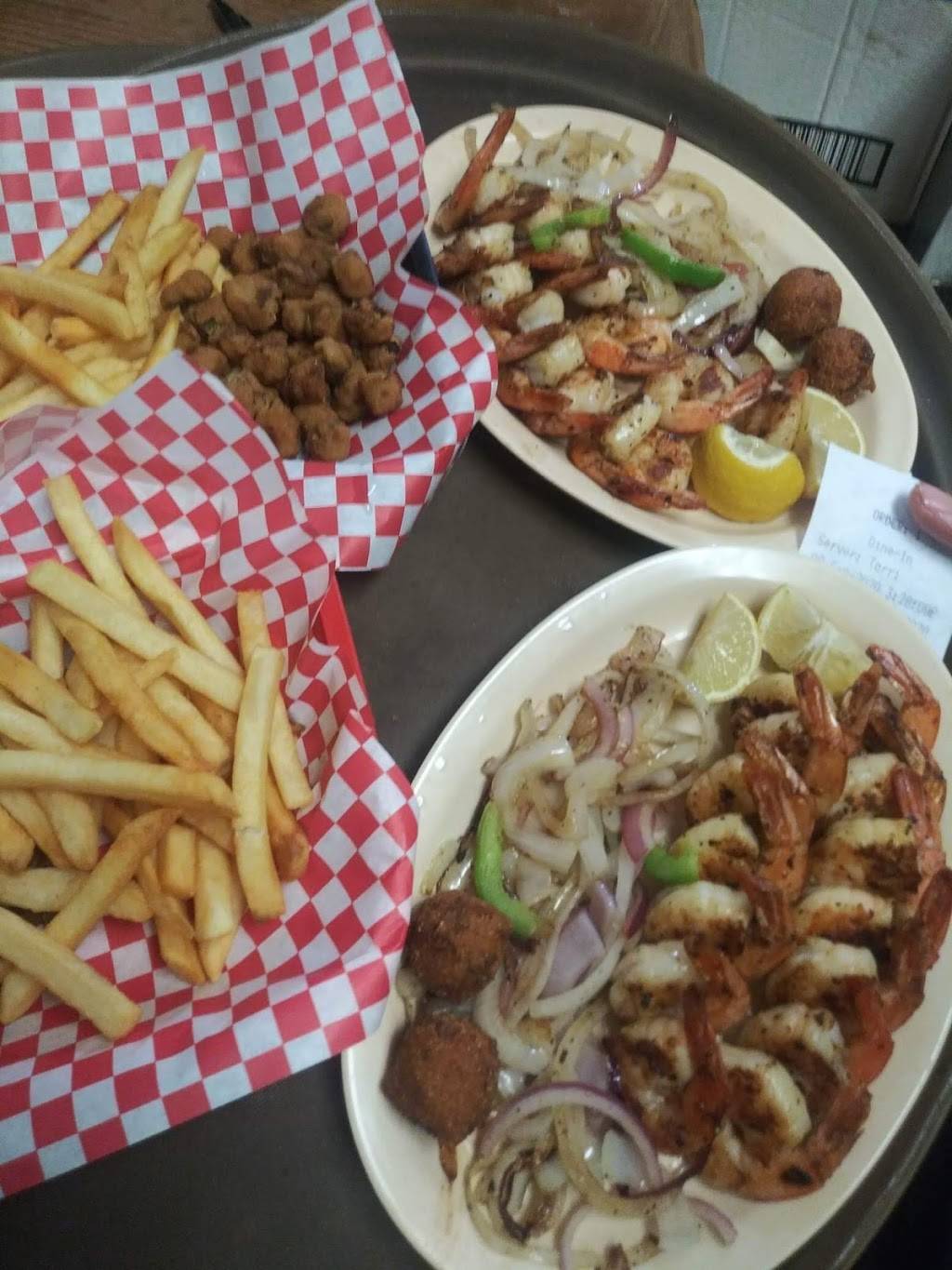 Sams Southern Eatery Austintown | restaurant | 4837 Mahoning Ave, Austintown, OH 44515, USA | 3309530067 OR +1 330-953-0067