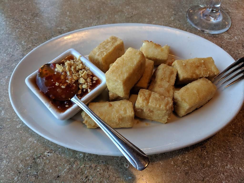 Somsiri Thai | restaurant | 506 W Railroad Ave, Shelton, WA 98584, USA | 3604266770 OR +1 360-426-6770