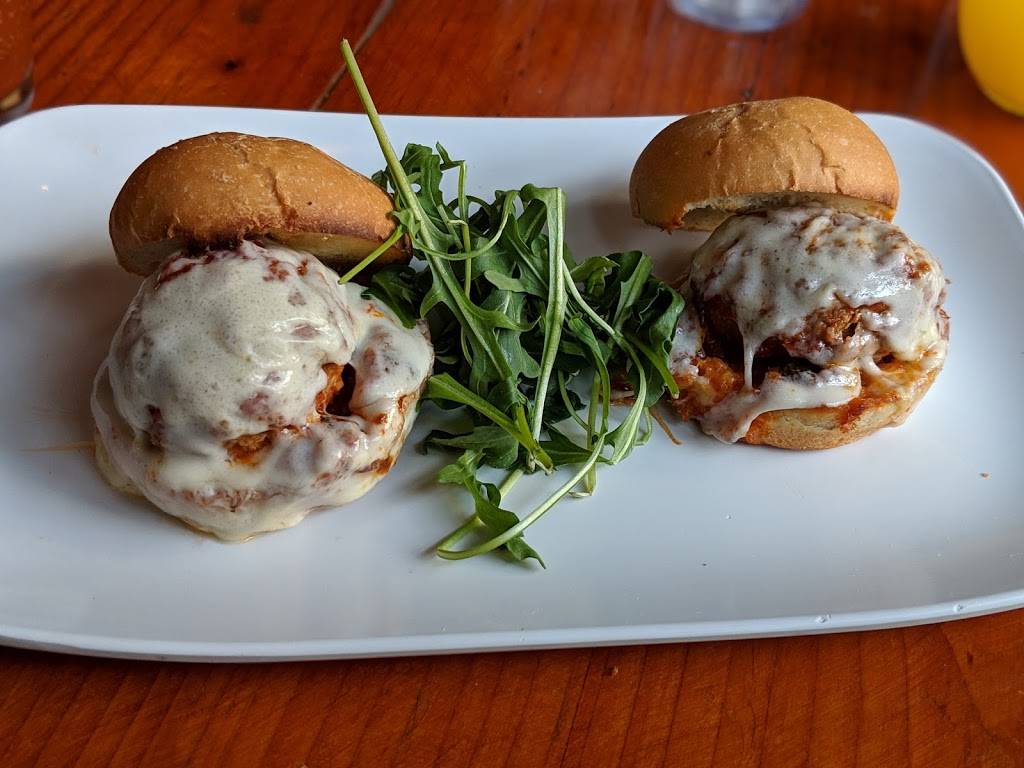 The Supply House | restaurant | 1647 2nd Ave, New York, NY 10028, USA | 6468613585 OR +1 646-861-3585