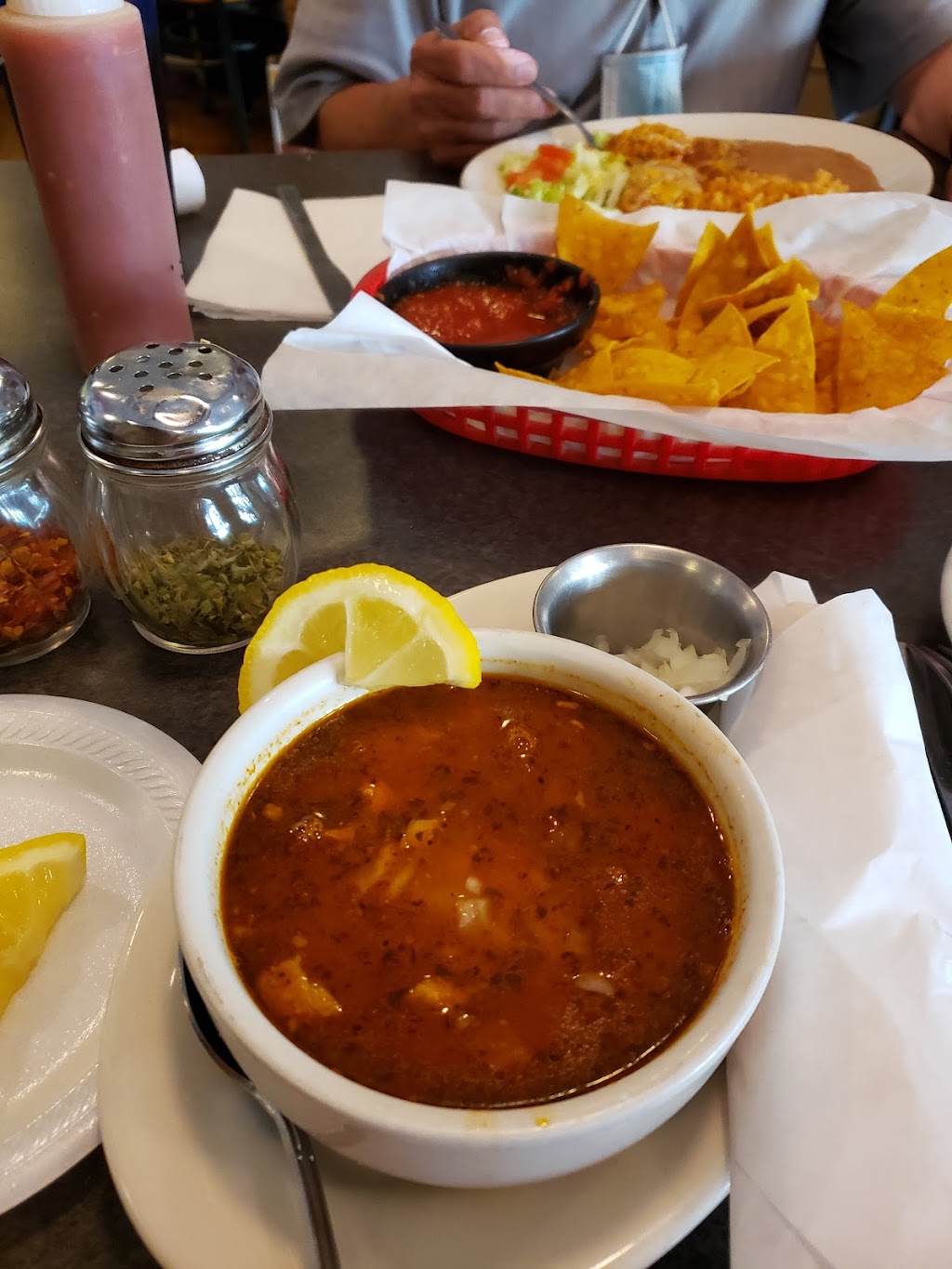 Papa Joses Union Cafe | restaurant | 320 S Union Ave, Pueblo, CO 81003, USA | 7195457476 OR +1 719-545-7476