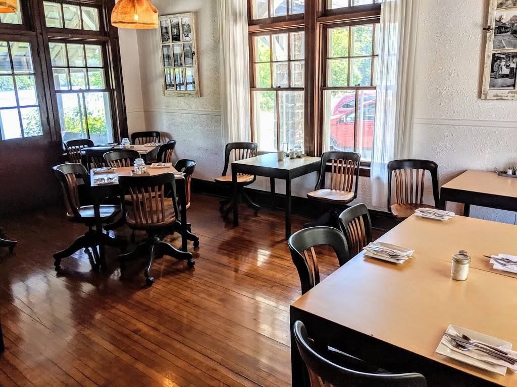 Cafe Pot-Au-Feu | restaurant | 794 Chemin Riverside, Wakefield, QC J0X 3G0, Canada | 8194592080 OR +1 819-459-2080