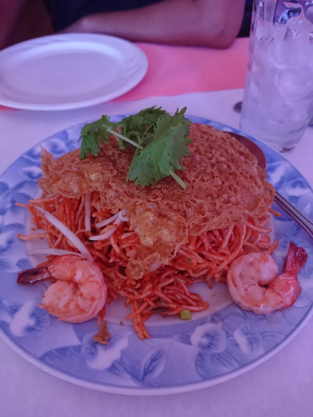 Star of Siam | restaurant | 103-18 Metropolitan Ave, Forest Hills, NY 11375, USA | 7185444097 OR +1 718-544-4097