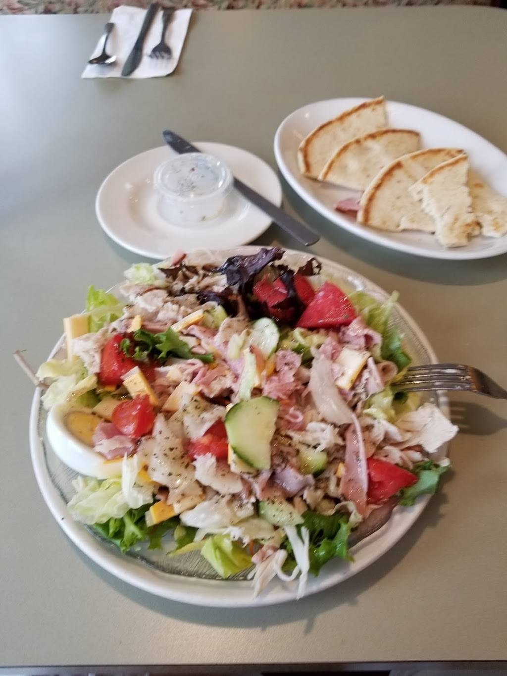 Emilys Restaurant | restaurant | 101 S Garden Ave, Clearwater, FL 33756, USA | 7274434600 OR +1 727-443-4600