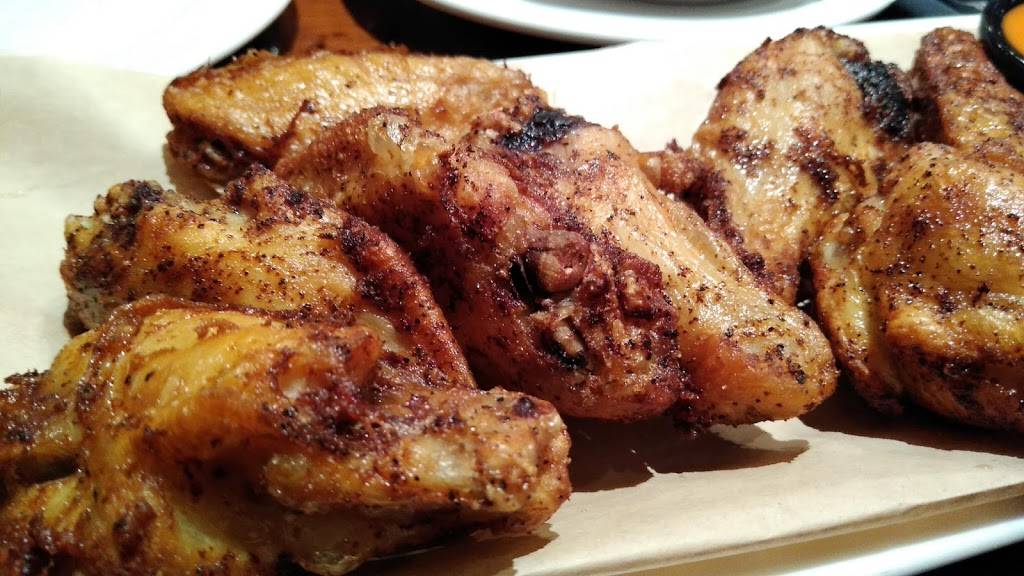 LongHorn Steakhouse | meal takeaway | 10240 E Washington St, Indianapolis, IN 46229, USA | 3178900300 OR +1 317-890-0300