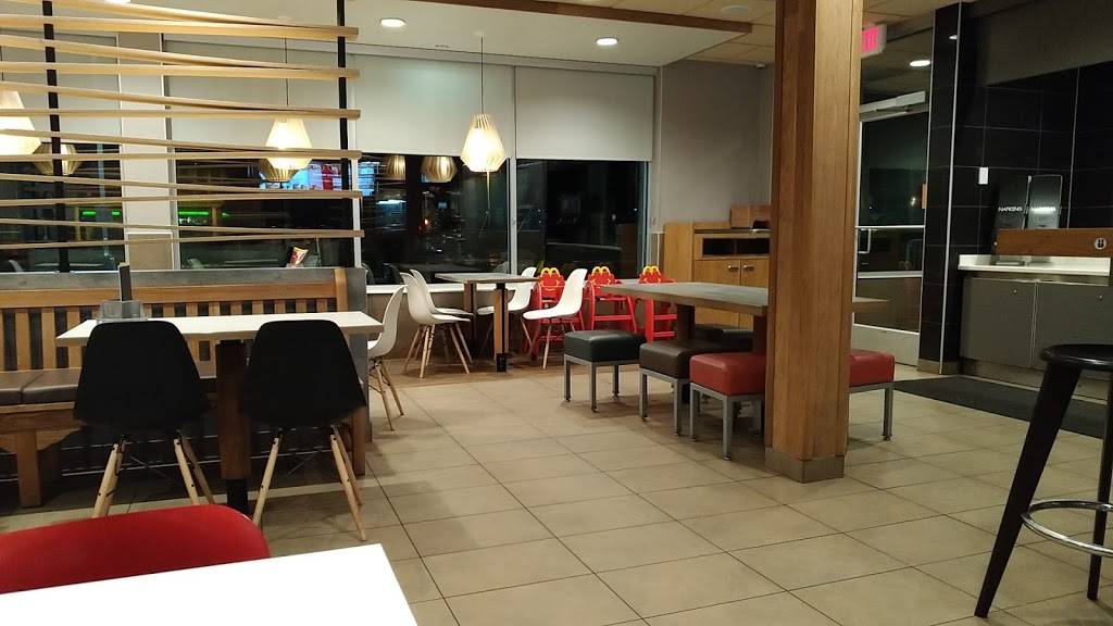 McDonalds | cafe | 2596 W London Groveport Rd, Grove City, OH 43123, USA | 6148010115 OR +1 614-801-0115