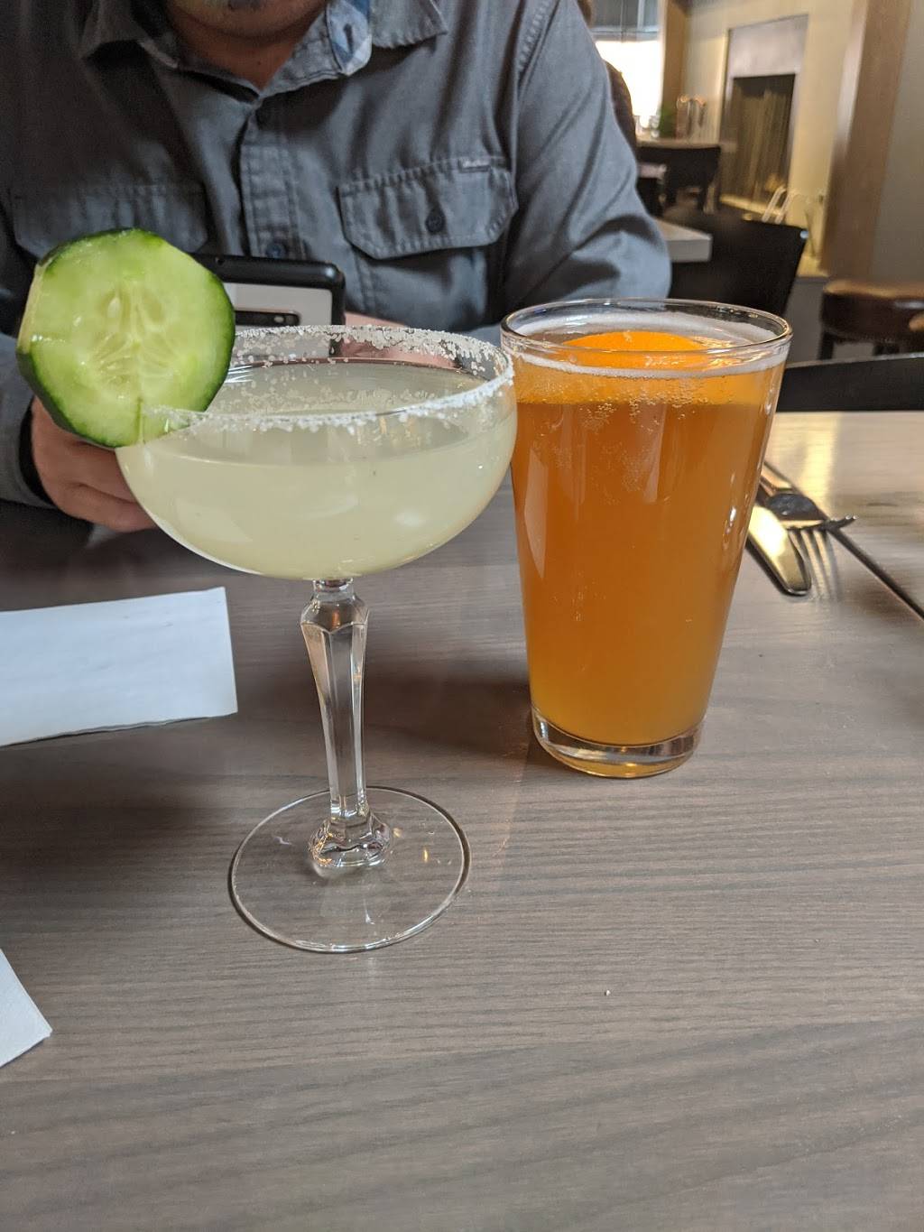 Third Street Social | restaurant | 123 SE 3rd St, Lees Summit, MO 64063, USA | 8163842123 OR +1 816-384-2123