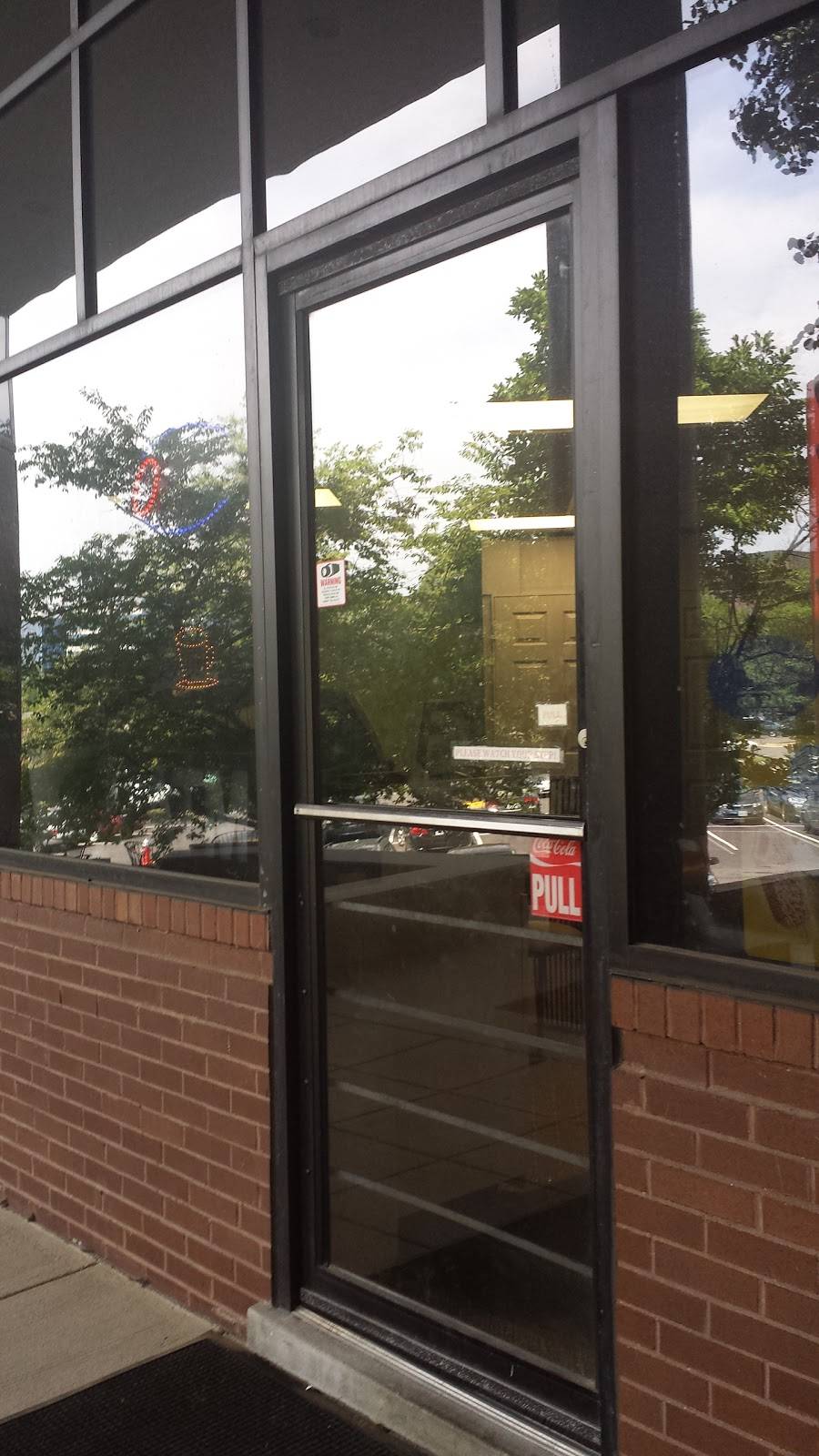 Fair Oaks Express Cafe | restaurant | 3930 Pender Dr #180, Fairfax, VA 22030, USA | 7032734440 OR +1 703-273-4440