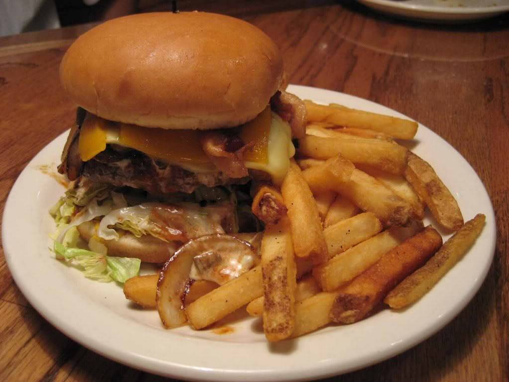 Outback Steakhouse | restaurant | 9049 Vantage Point Dr, Dallas, TX 75243, USA | 9727830397 OR +1 972-783-0397