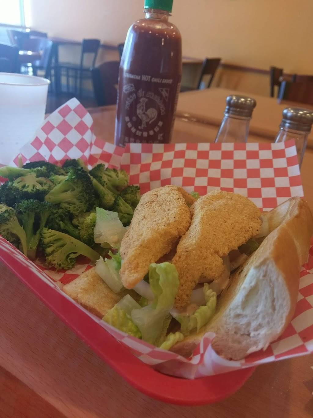 Fish & Chicks | meal delivery | 7955 Barker Cypress Rd, Cypress, TX 77433, USA | 2816568270 OR +1 281-656-8270