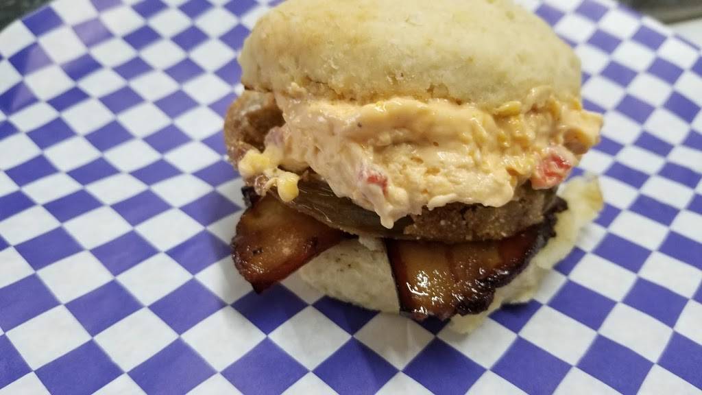 Johnnys Homemade Biscuits | restaurant | 6185 Rivers Ave, North Charleston, SC 29406, USA | 8437189040 OR +1 843-718-9040