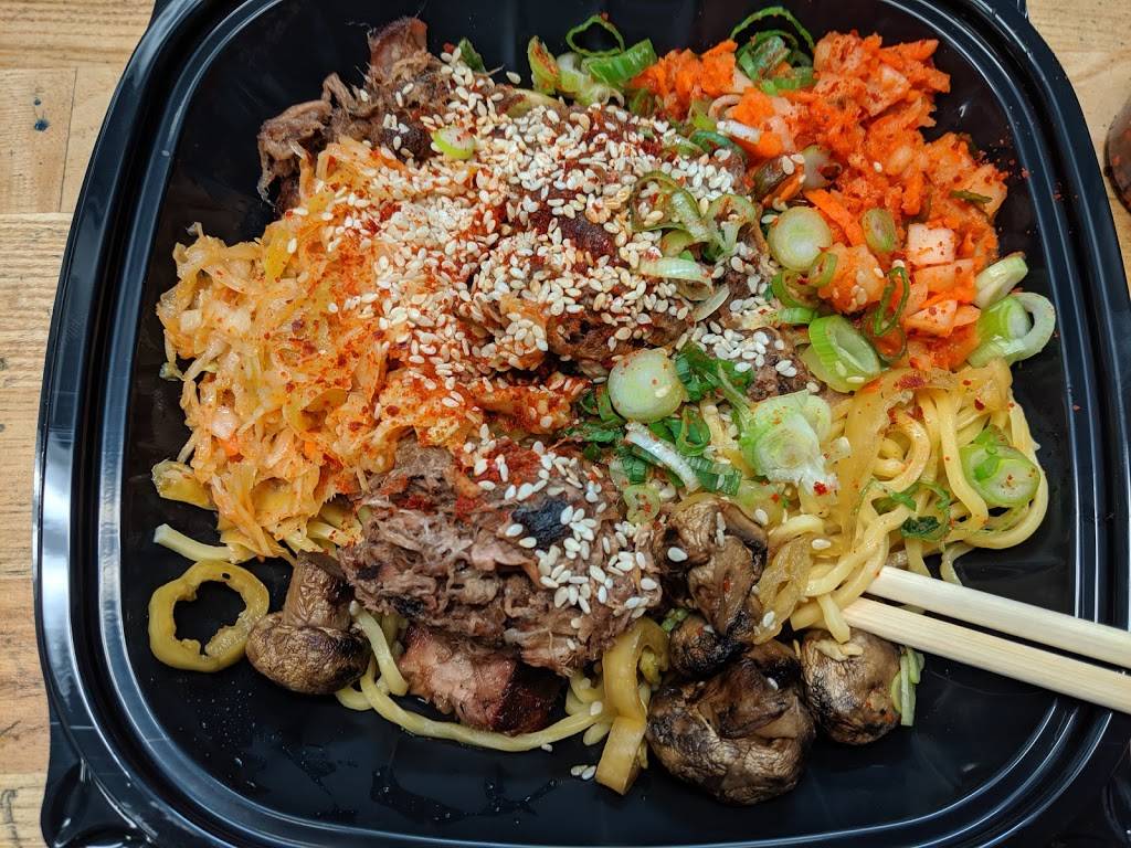 Chow Asian Street Food | restaurant | 208 W Liberty St, Ann Arbor, MI 48104, USA | 7343696942 OR +1 734-369-6942
