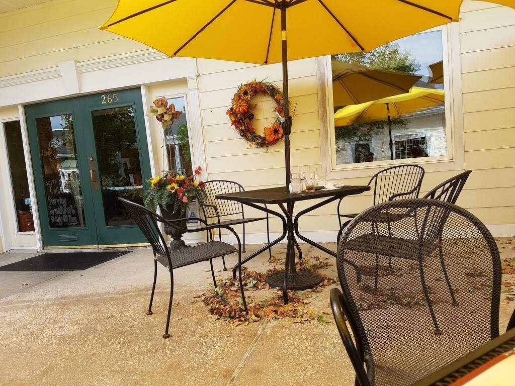 Hearth Room Cafe | cafe | 265 Lamp and Lantern Village, Town and Country, MO 63017, USA | 6362204120 OR +1 636-220-4120