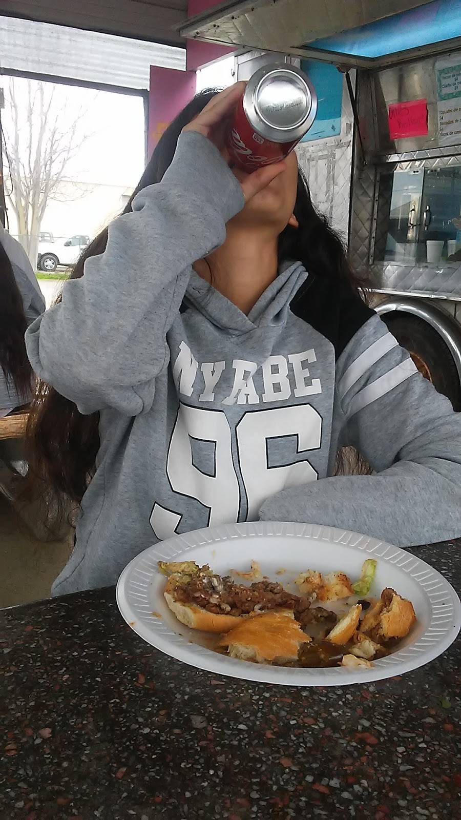 El Azteca Taco Truck | restaurant | 22043 CA-33, Crows Landing, CA 95313, USA | 2092521612 OR +1 209-252-1612