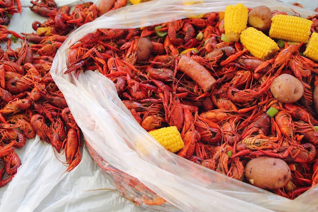 Bayou Boys Crawfish Shack & Catering LLC | restaurant | 601 W Hudson Rd, Rogers, AR 72756, USA | 4792505550 OR +1 479-250-5550