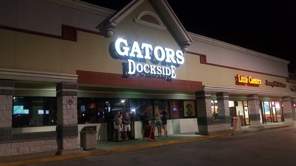 Gators Dockside | restaurant | 12448 Lake Underhill Rd, Orlando, FL 32828, USA | 4072499444 OR +1 407-249-9444