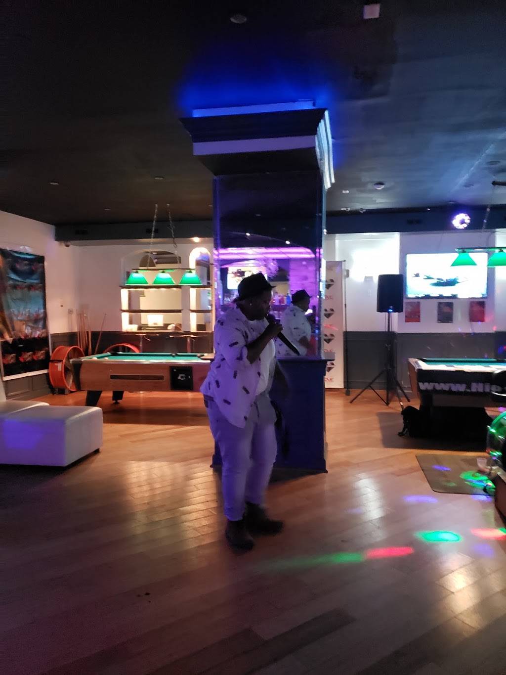 Myst Hookah Lounge & Grill | restaurant | 5835 Rising Sun Ave, Philadelphia, PA 19120, USA | 2676864104 OR +1 267-686-4104