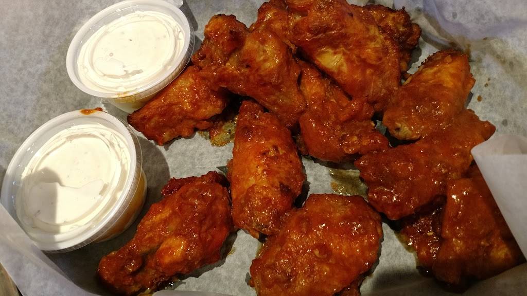 Bearnos Shively | restaurant | 4105 Dixie Hwy, Louisville, KY 40216, USA | 5024473353 OR +1 502-447-3353