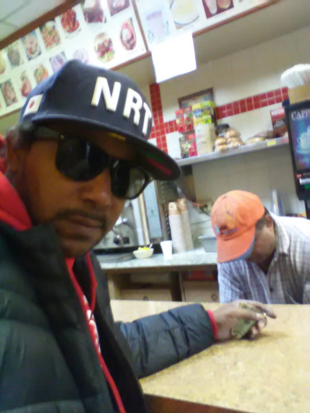 Dennis Place | restaurant | 1701 Pitkin Ave, Brooklyn, NY 11212, USA | 7184988406 OR +1 718-498-8406