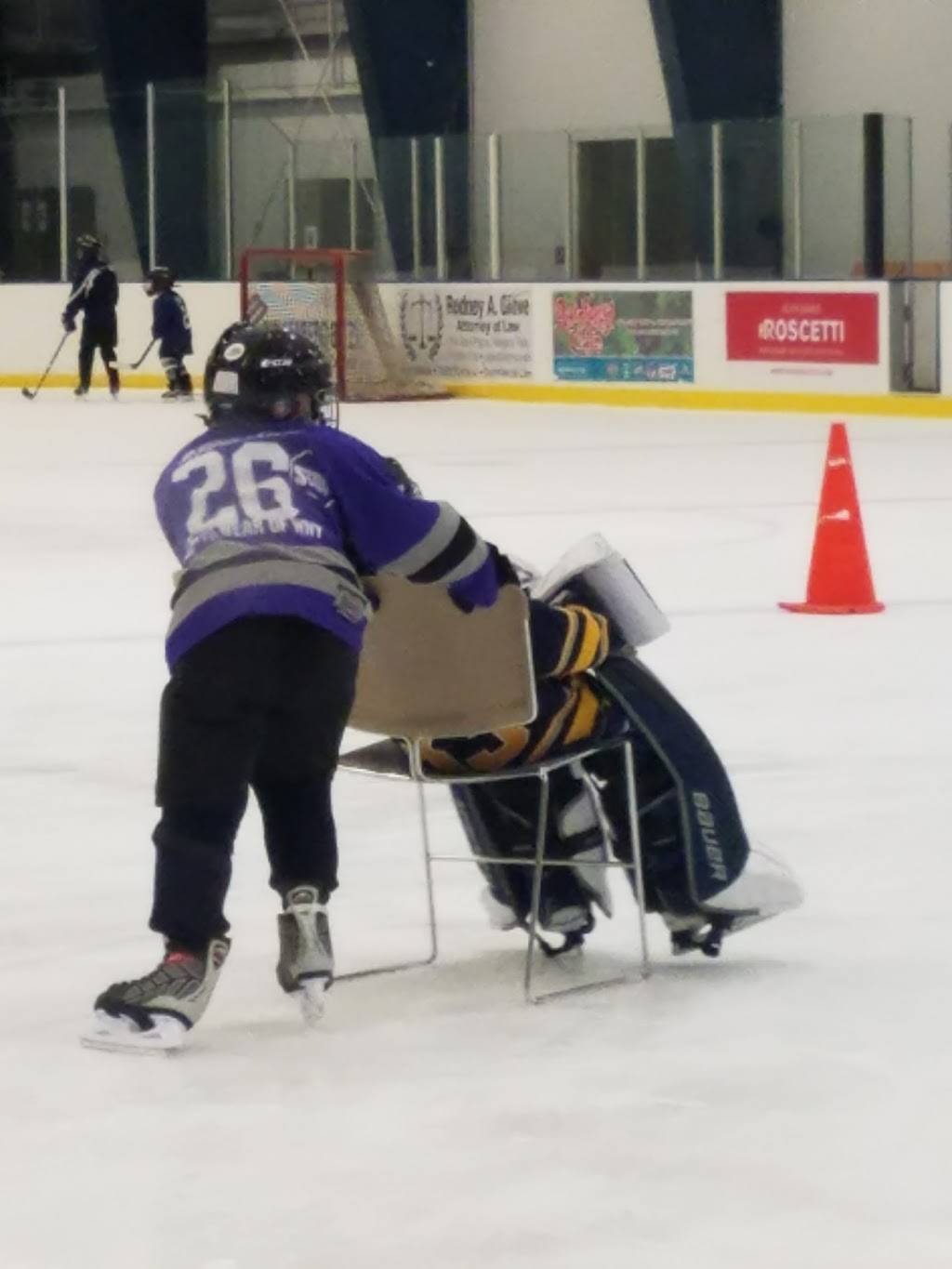 Hyde Park Golf Course | restaurant | 4343 Porter Rd, Niagara Falls, NY 14305, USA | 7162058055 OR +1 716-205-8055