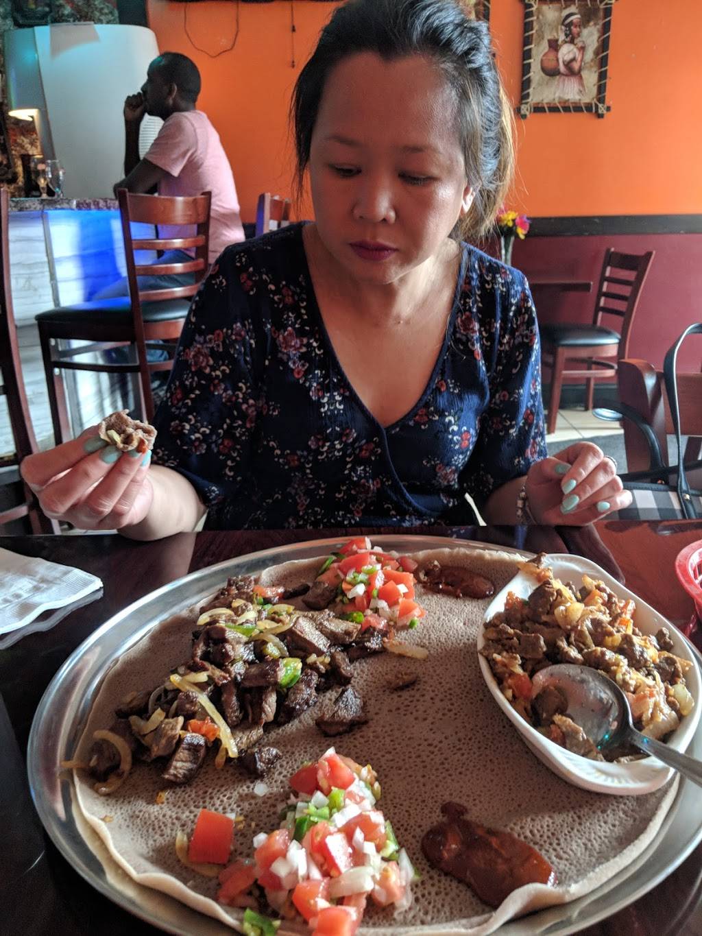 Hiwot Ethiopian Restaurant And Bar | restaurant | 5333 Georgia Ave NW, Washington, DC 20011, USA | 2027222455 OR +1 202-722-2455