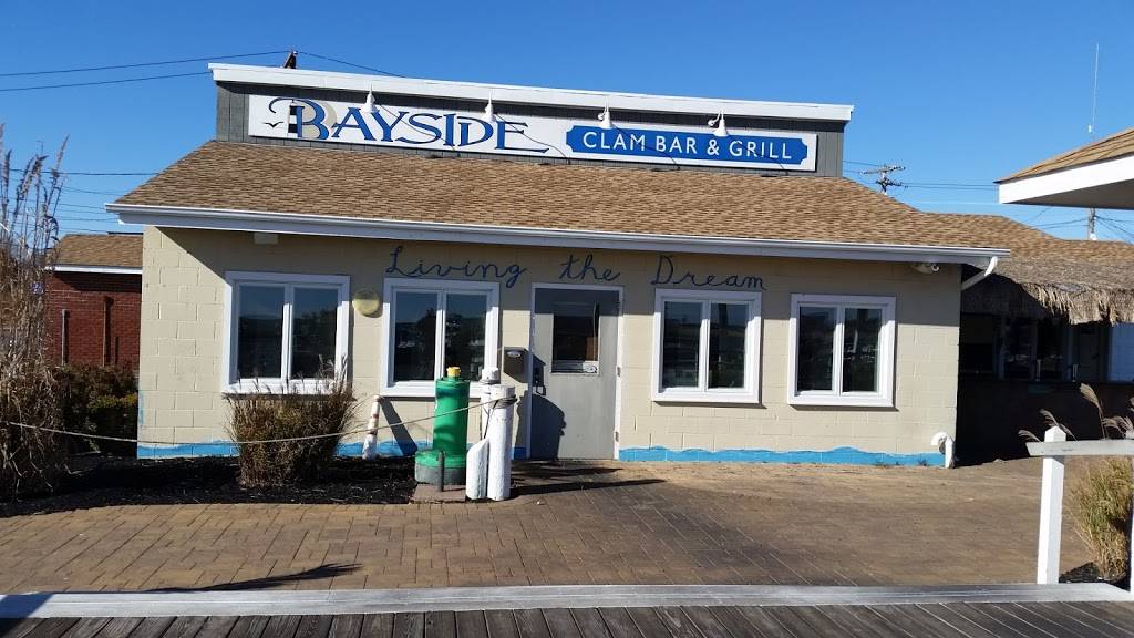 Bayside Clam & Grill Bar | restaurant | 300 Bayview Ave, East Islip, NY 11730, USA | 6312779100 OR +1 631-277-9100