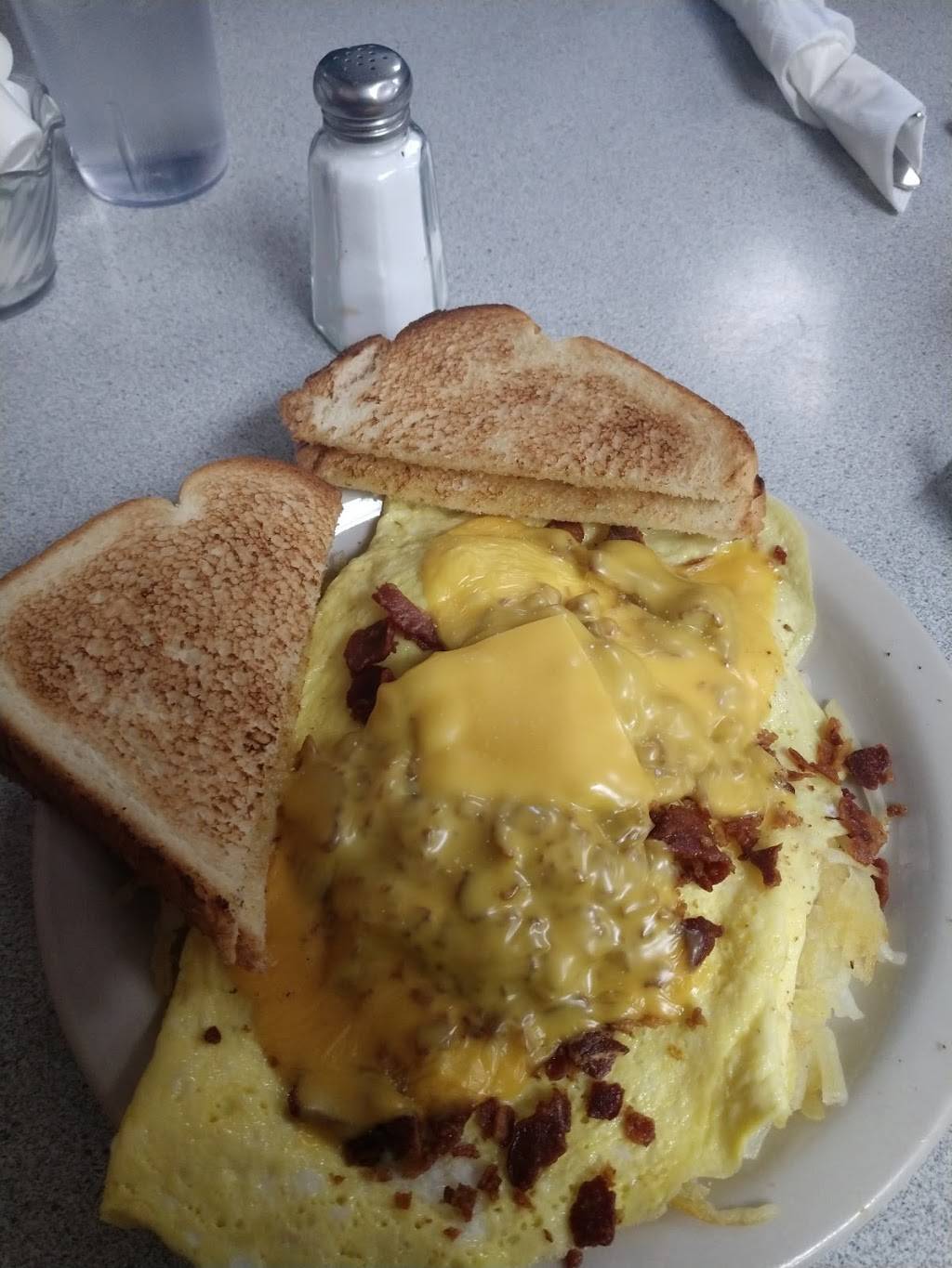 Cottage Cafe | cafe | 915 Atlas Ave, Madison, WI 53714, USA | 6082214815 OR +1 608-221-4815