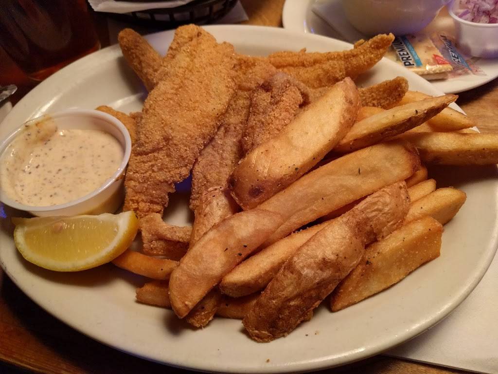 Texas Roadhouse | restaurant | 3333 N Texas St, Fairfield, CA 94533, USA | 7074227623 OR +1 707-422-7623