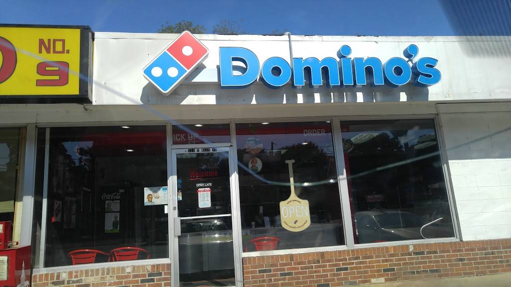 Dominos Pizza | meal delivery | 314 W Main St, Senatobia, MS 38668, USA | 6625629500 OR +1 662-562-9500