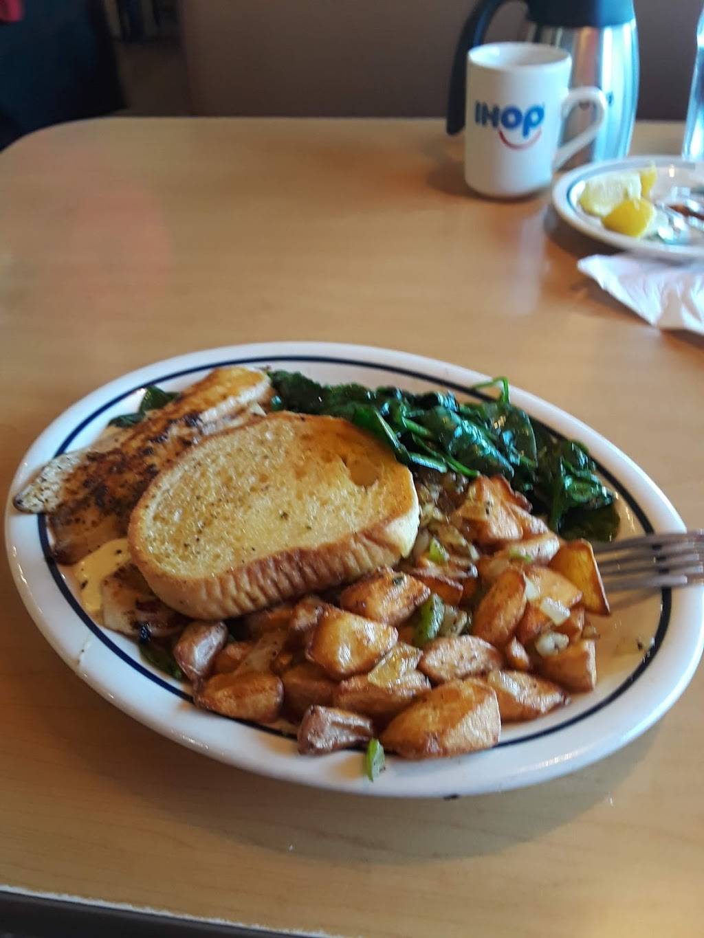 IHOP | restaurant | 15344 Whittier Blvd, Whittier, CA 90603, USA | 5629470100 OR +1 562-947-0100