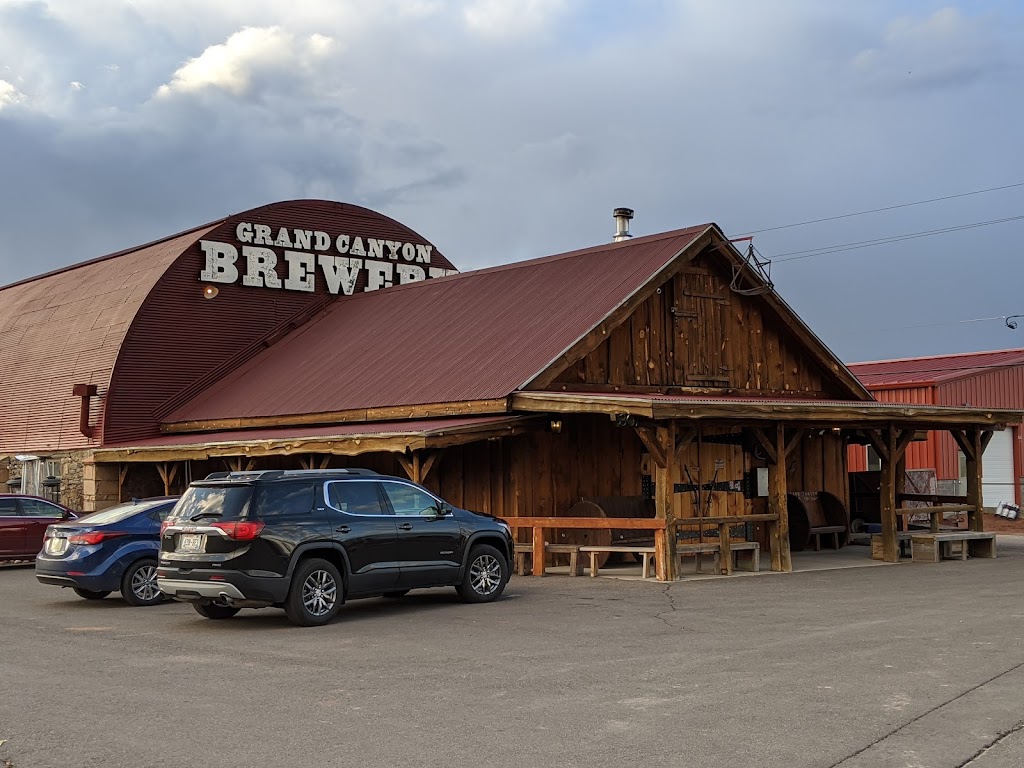 Grand Canyon Brewing + Distillery | restaurant | 301 N 7th St, Williams, AZ 86046, USA | 9286351911 OR +1 928-635-1911