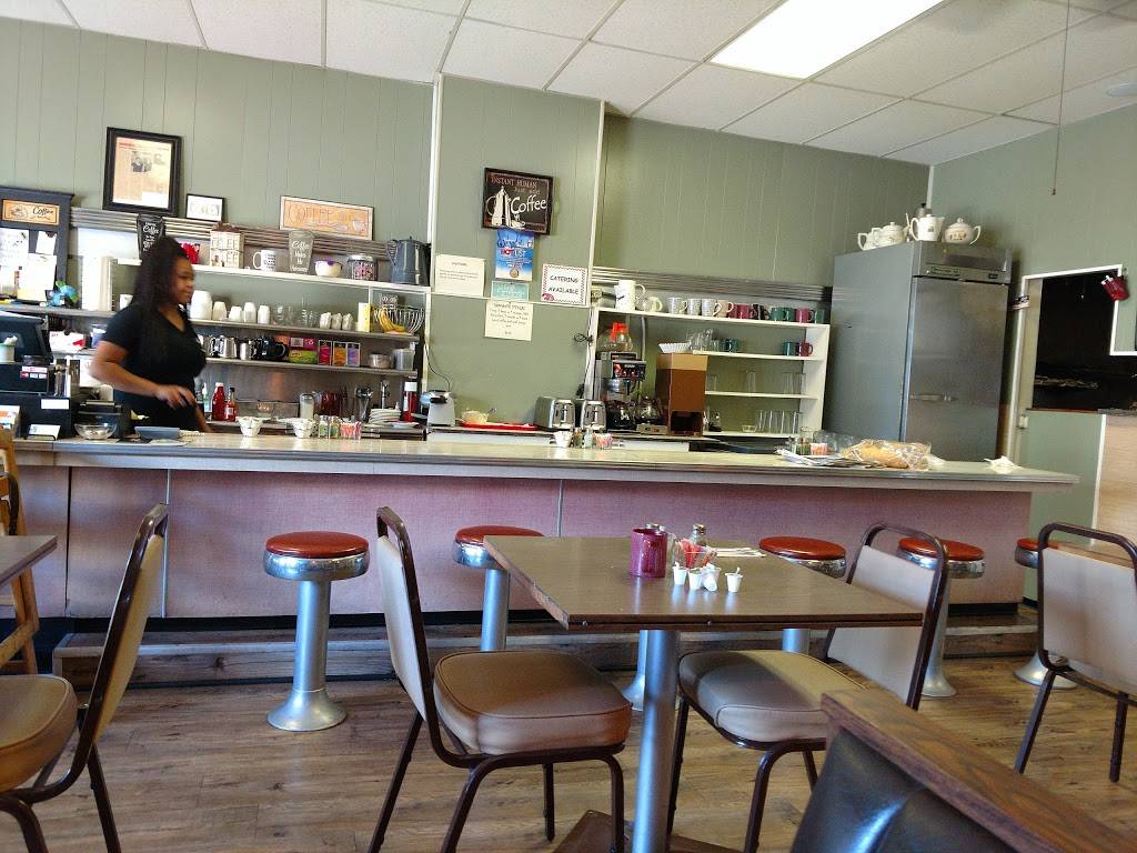 Coffee Pot | restaurant | 12415 Madison Ave, Cleveland, OH 44107, USA | 2162266443 OR +1 216-226-6443