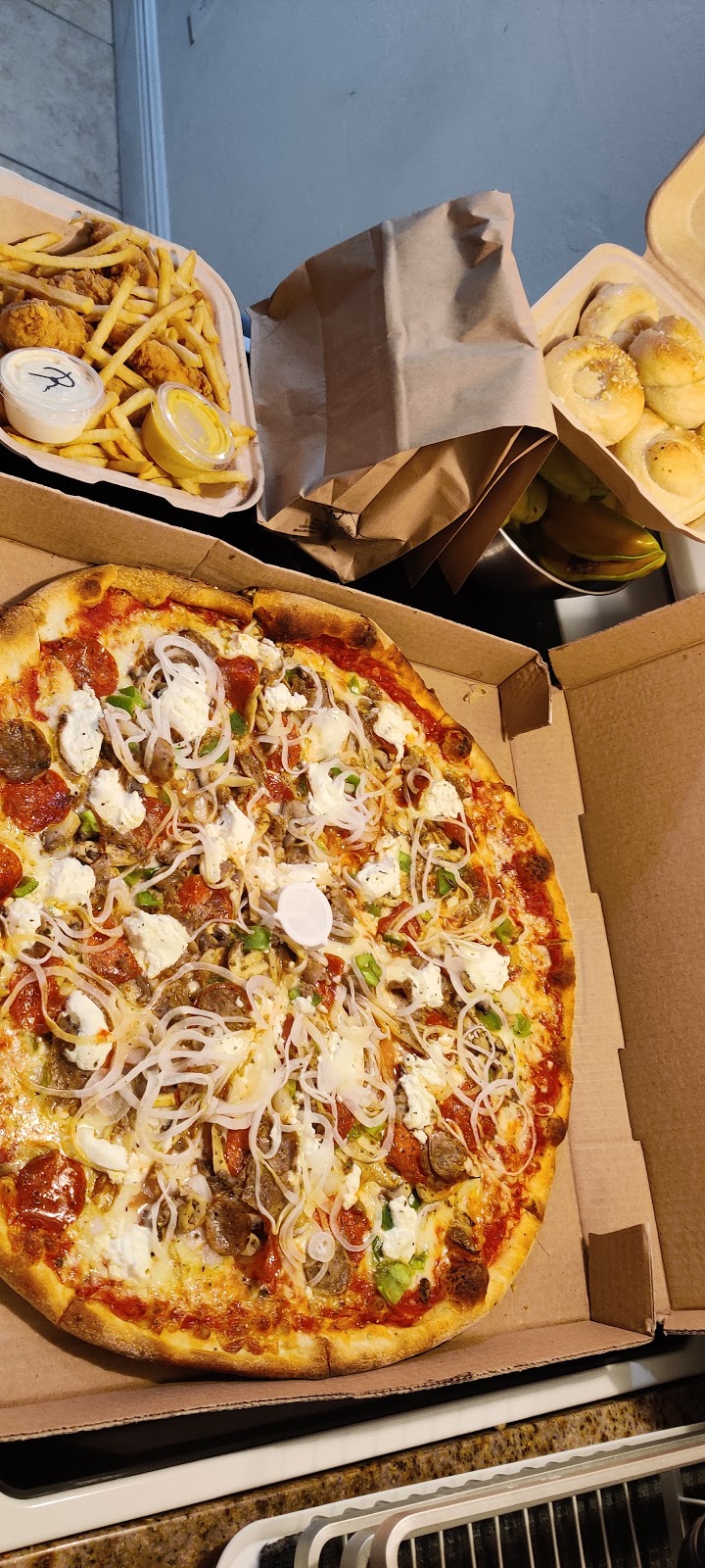 Las Olas Pizza Company | restaurant | 21 W Las Olas Blvd, Fort Lauderdale, FL 33301, USA | 9545242750 OR +1 954-524-2750