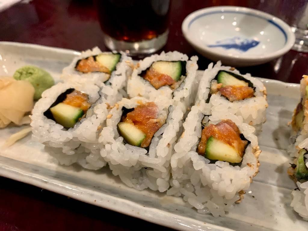 Yuki Japanese Restaurant | restaurant | 151 Iron Skillet Ct, Bowling Green, KY 42104, USA | 2703938477 OR +1 270-393-8477