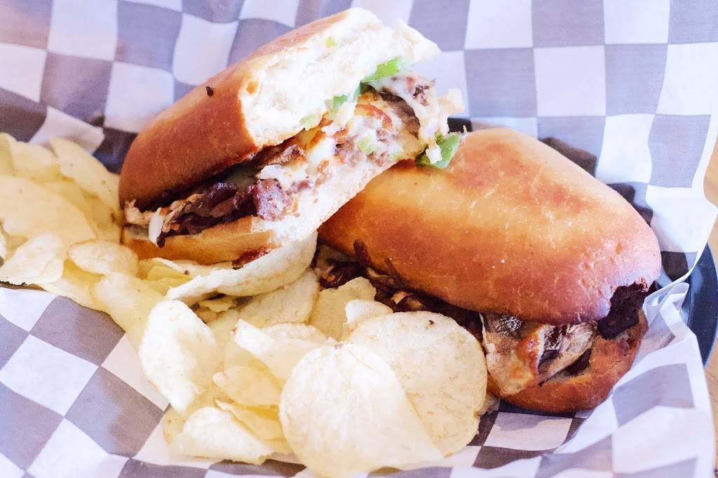 Martel’s Pizza | restaurant | 11 S Washington St, Du Quoin, IL 62832, USA | 6185424401 OR +1 618-542-4401