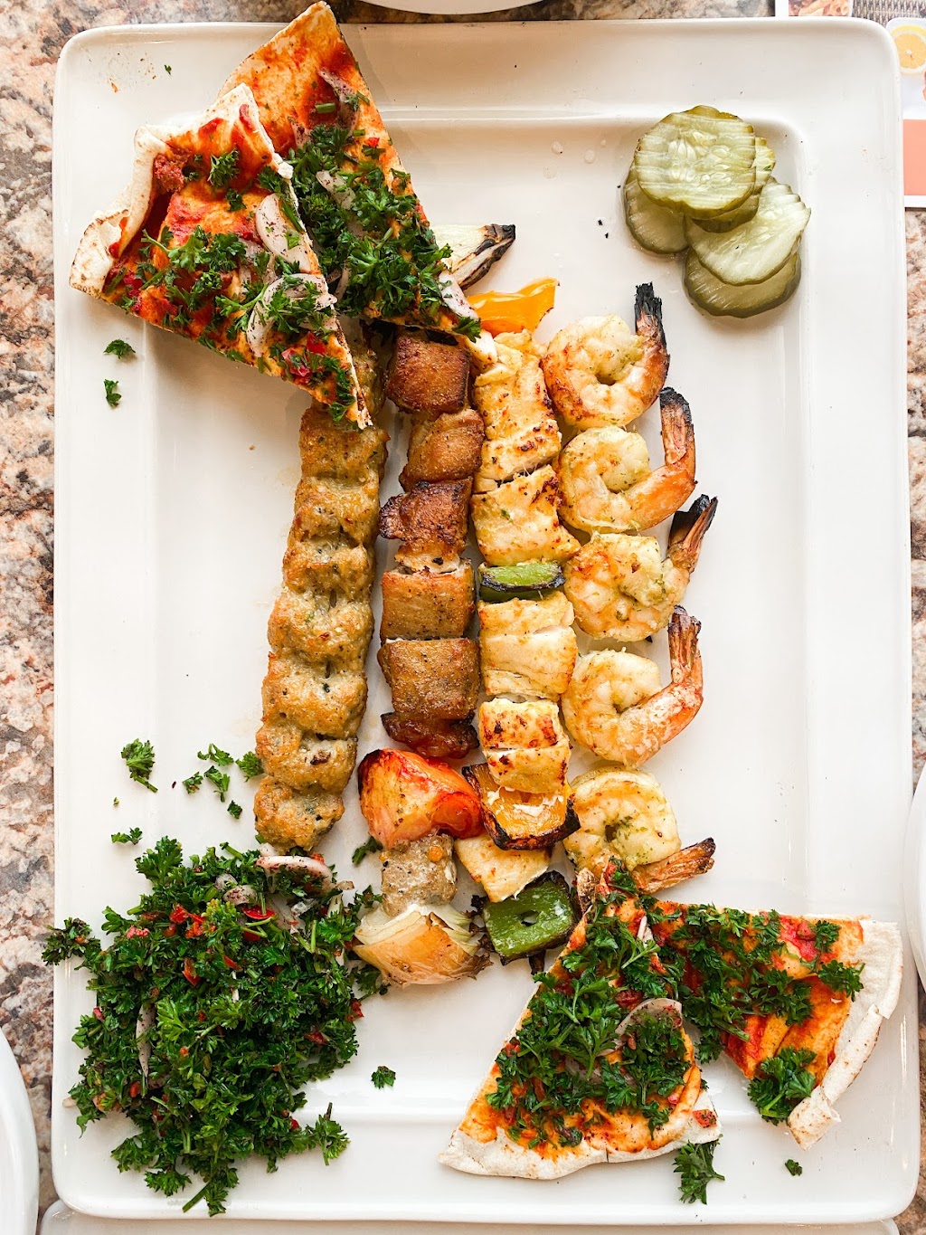 Aliz Seafood House | restaurant | 14507 W Warren Ave, Dearborn, MI 48126, USA | 3139777787 OR +1 313-977-7787