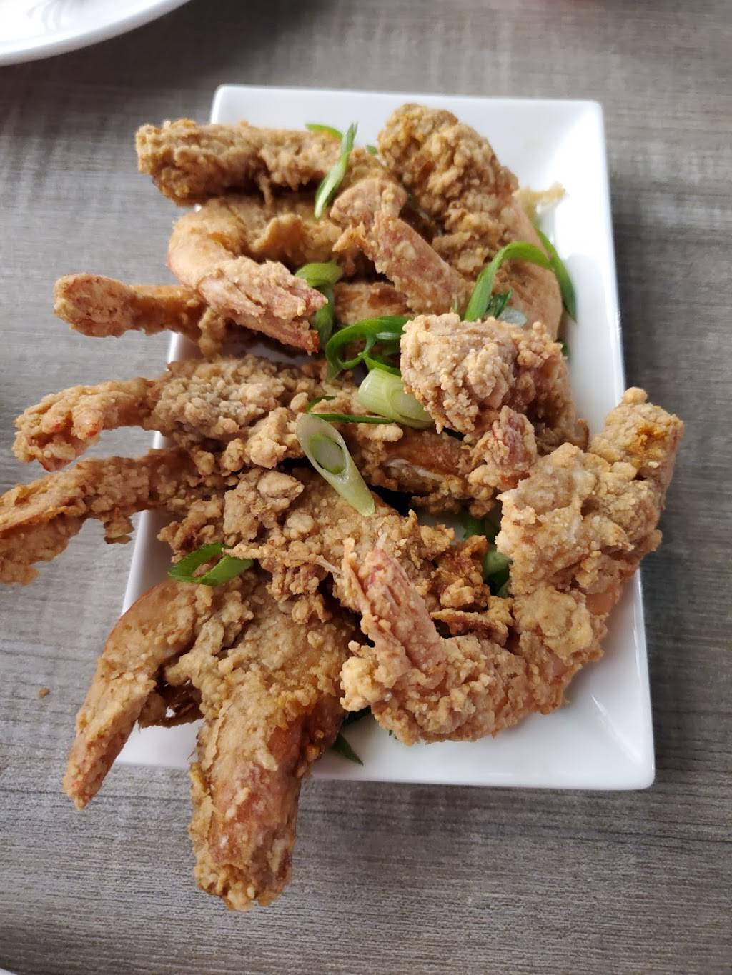 The Noypitz Bar & Grill | restaurant | 333 S Alameda St SUITE 115, Los Angeles, CA 90013, USA | 2139887326 OR +1 213-988-7326