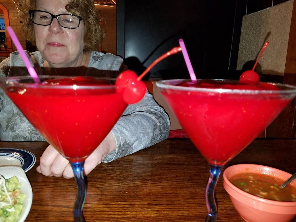 San Luis | restaurant | 2141 Indianapolis Blvd, Whiting, IN 46394, USA | 2196595415 OR +1 219-659-5415