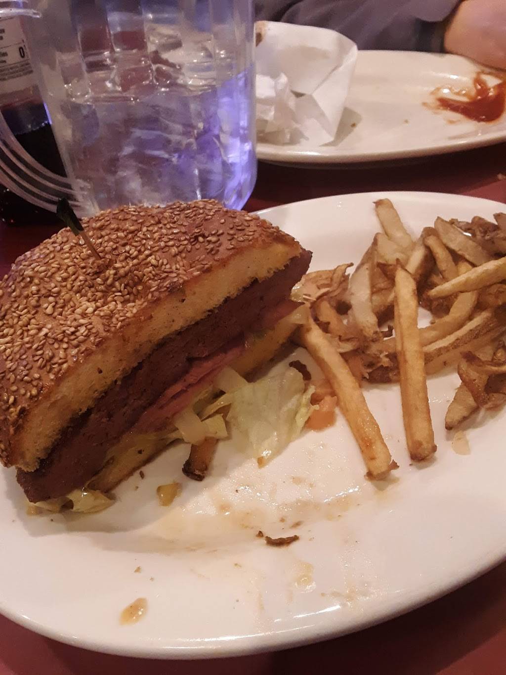 Avenue Grill & Sushi | restaurant | 157 Elmora Ave, Elizabeth, NJ 07202, USA | 9083540448 OR +1 908-354-0448