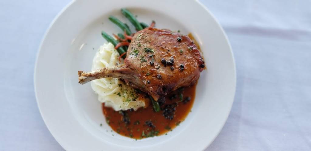 The Metalwood Grille | restaurant | 820 N John St, McHenry, IL 60050, USA | 8153851077 OR +1 815-385-1077