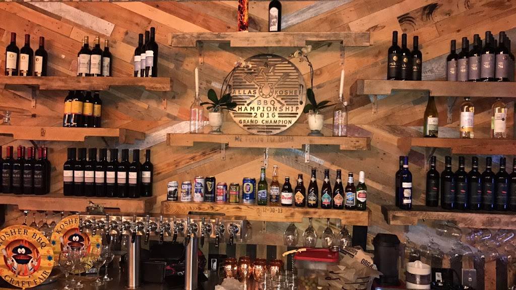 Backyard BBQ & Brew | restaurant | 9460 Harding Ave, Surfside, FL 33154, USA | 3057638818 OR +1 305-763-8818