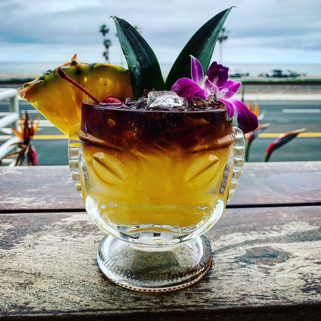 Sunsets Bar | restaurant | 34700 Pacific Coast Hwy, Capistrano Beach, CA 92624, USA | 9492768880 OR +1 949-276-8880