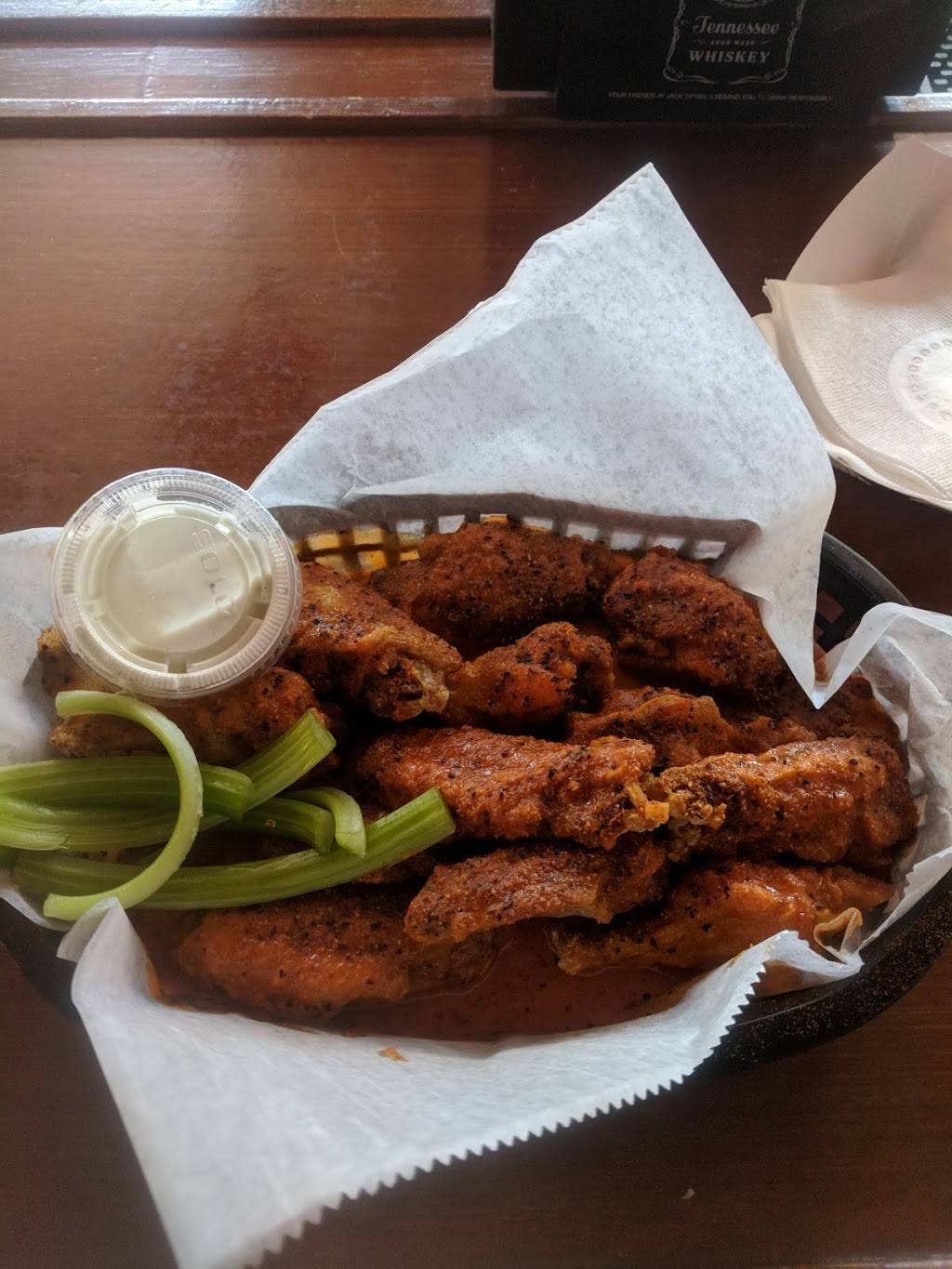 Hogs Head Bar and Grill | restaurant | 3433 Spring Garden Ave, Pittsburgh, PA 15212, USA | 4122510439 OR +1 412-251-0439