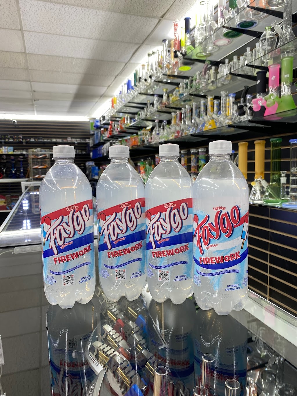 Xotic Smokes | meal takeaway | 484 W Hamilton Ave, Campbell, CA 95008, USA | 4086284066 OR +1 408-628-4066