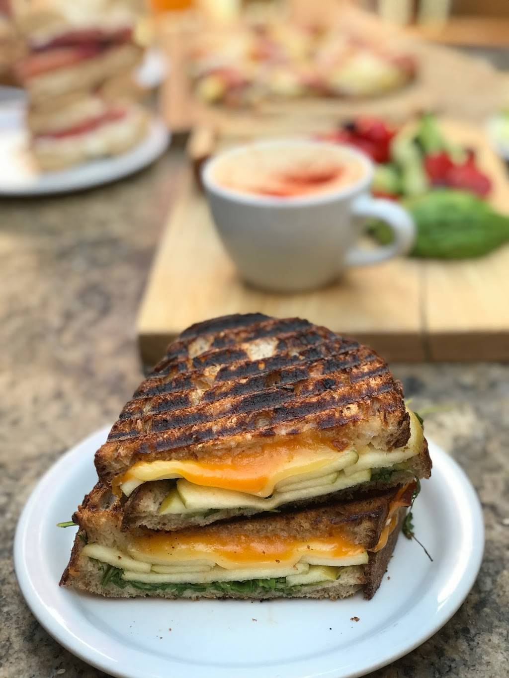 Atlas Cafe | cafe | 3049 20th St, San Francisco, CA 94110, USA | 4156481047 OR +1 415-648-1047