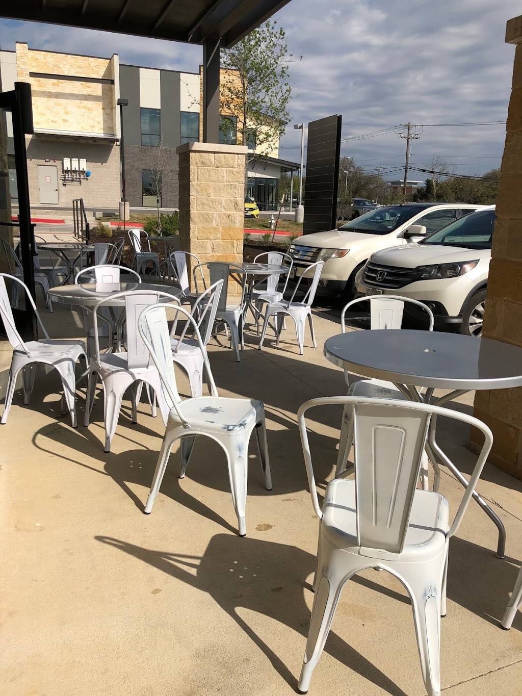 Bahama Bucks | restaurant | 3944 Ranch Rd 620 S bldg 7 unit b, Bee Cave, TX 78738, USA | 7372038517 OR +1 737-203-8517